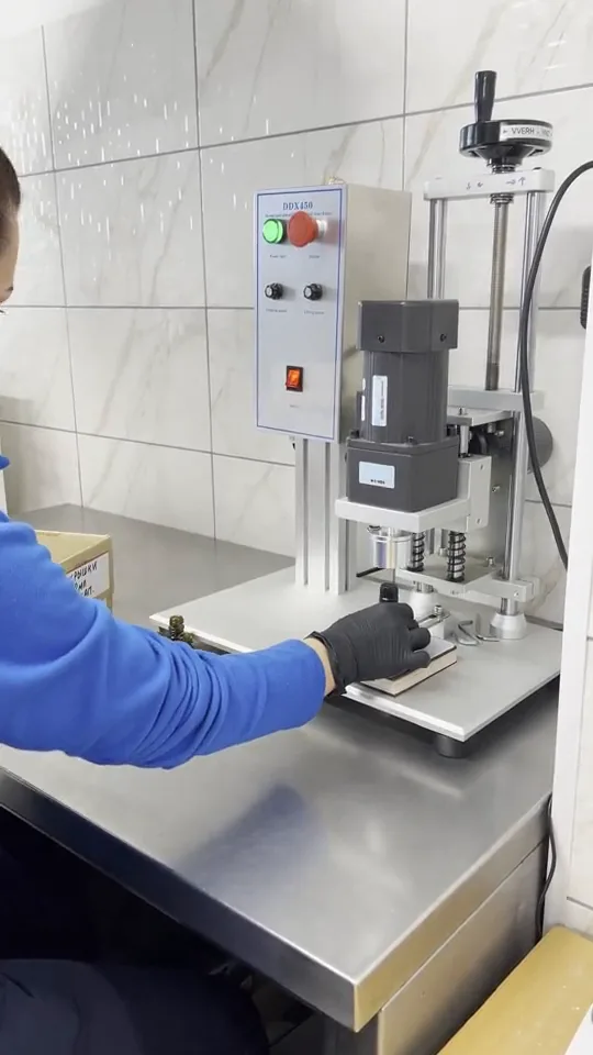 The glass bottle capping process